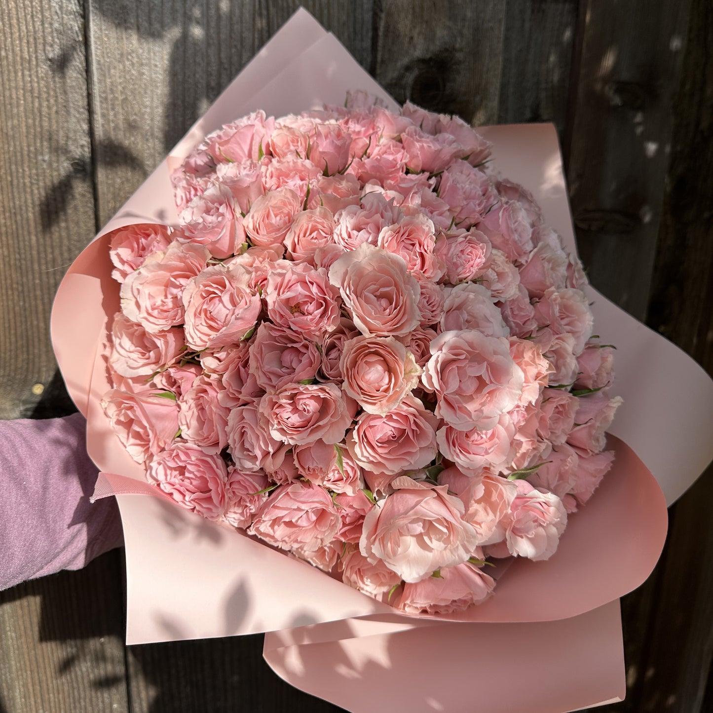 # 19 Pink Spray Roses Bouquet