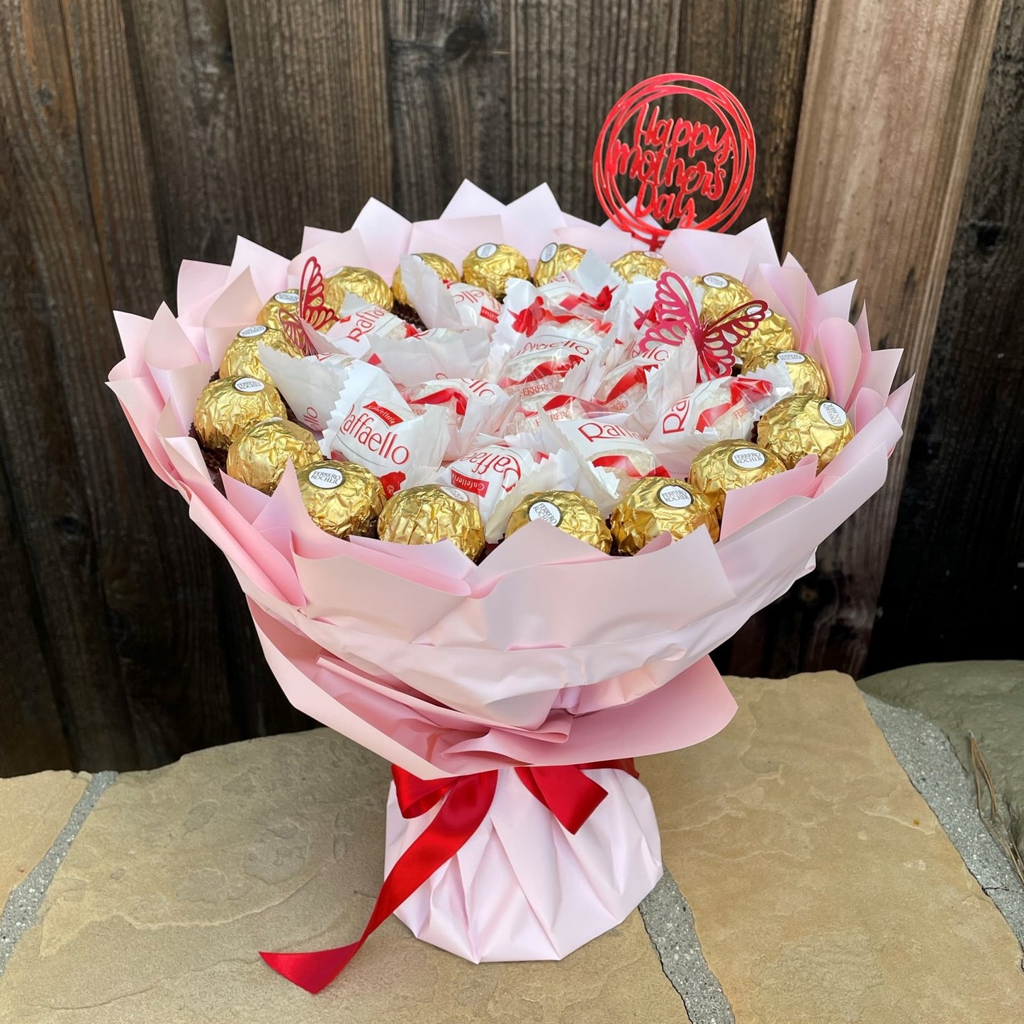 # 44 Raffaelo & Ferrero Rocher Bouquet