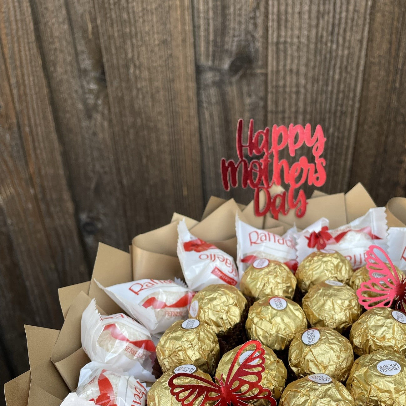 # 44 Raffaelo & Ferrero Rocher Bouquet