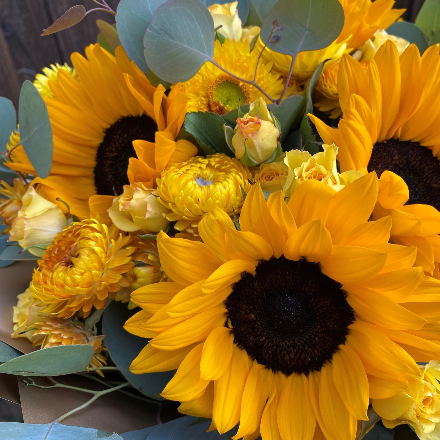 # 18 The Sunny Side, Sunflower Luxury Bouquet