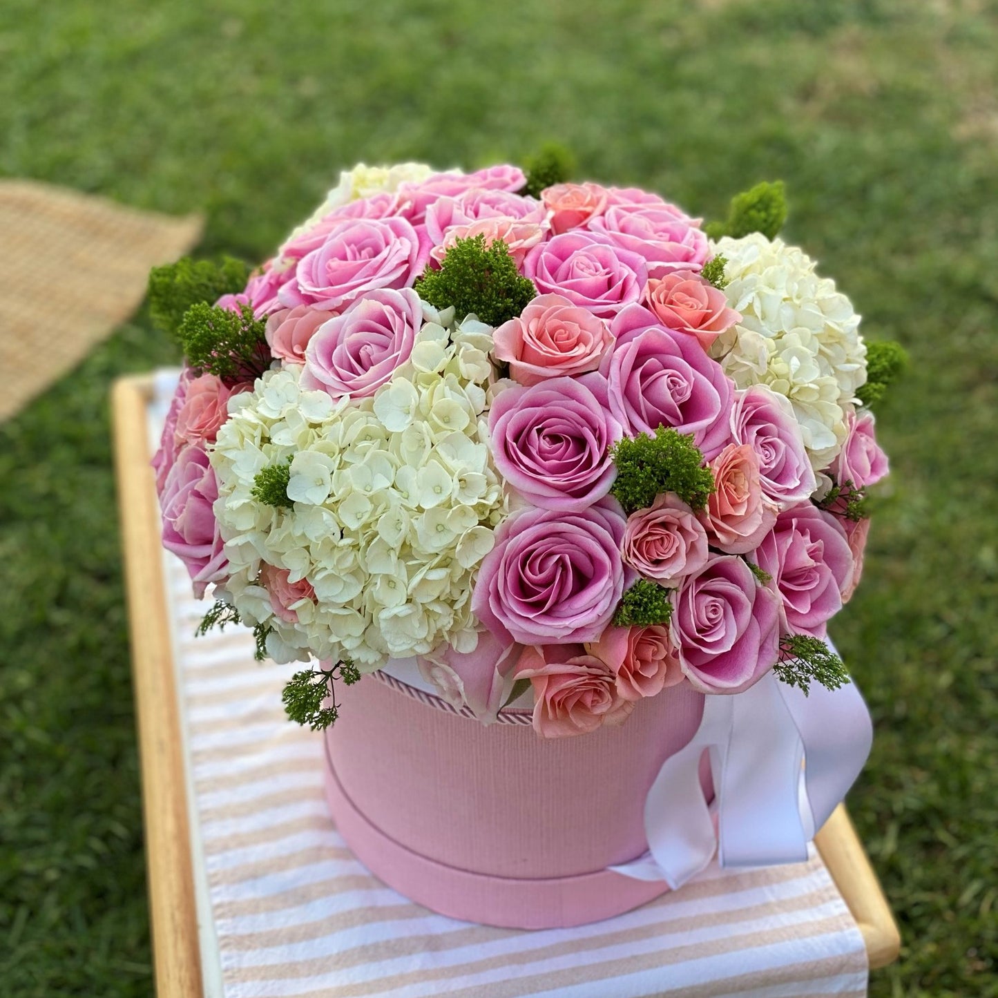 # 23 Lovely Pink Flowers in a box