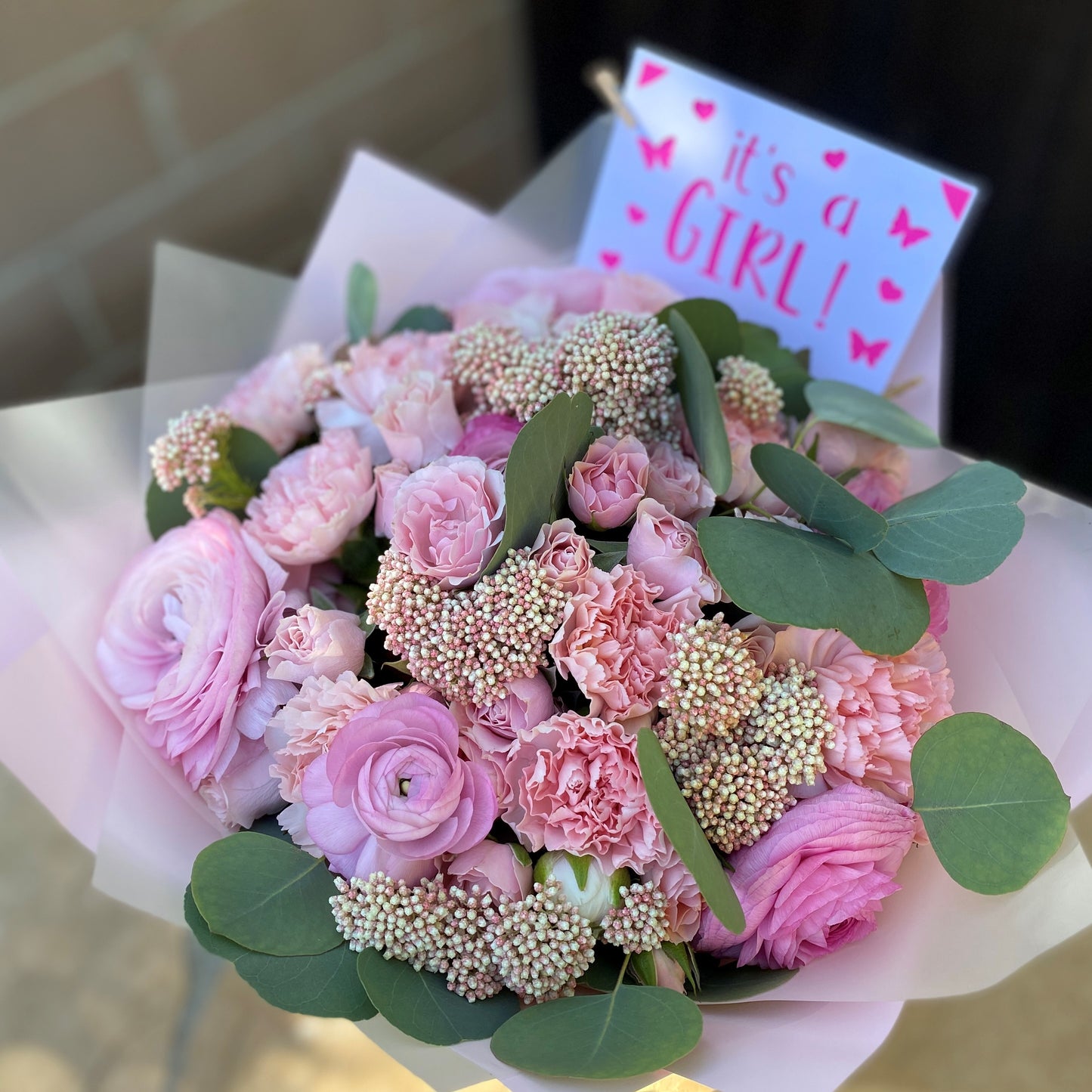 # 20 Pink Cloud, Luxury Bouquet with Ranunculus