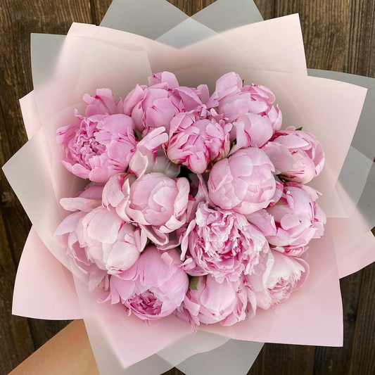 # 34 Pink Peonies bouquet