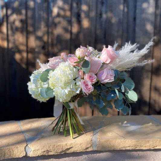 # 10 Stylish Bouquet with hydrangea, roses and pampas grass.